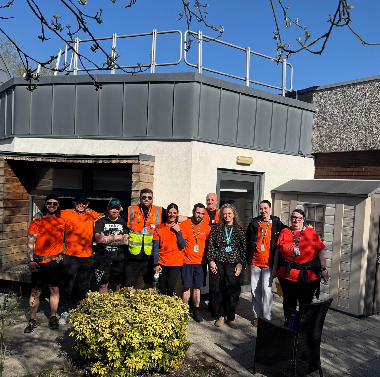 Community Business Volunteer To Garden