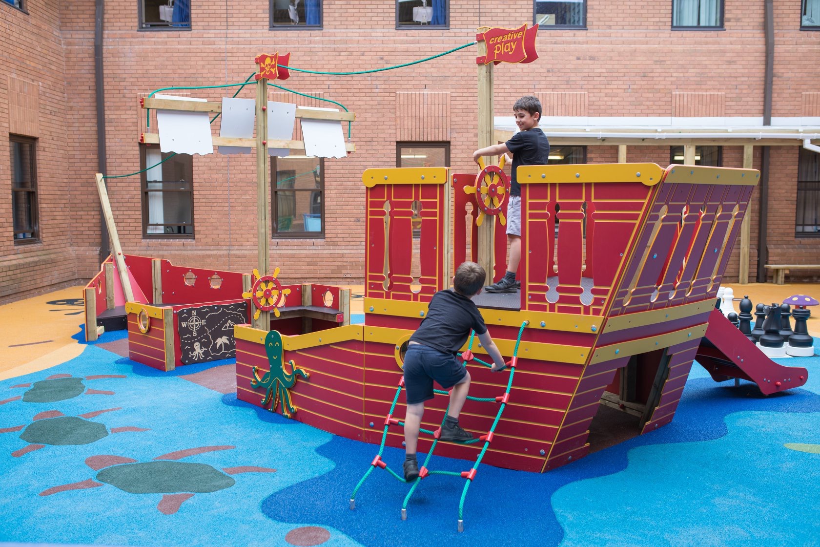 Warrington Childrens Ward Making Waves Outdoor Play Area (3)